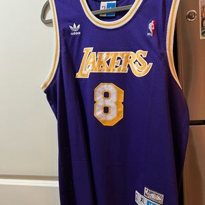 Kobe Bryant jersey